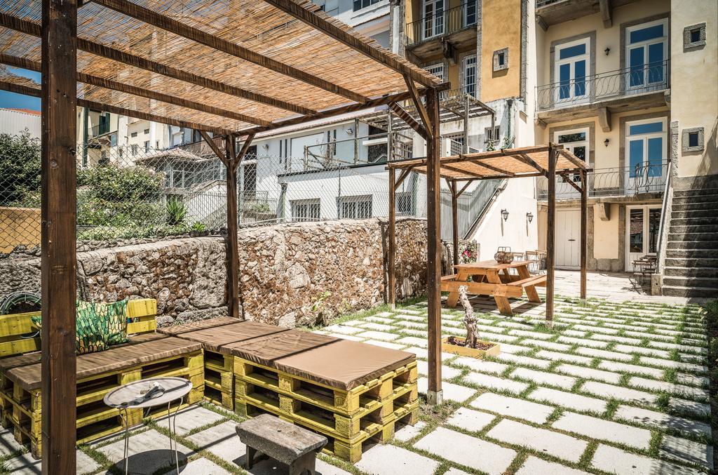 ホテル Casa Carolina ポルト エクステリア 写真